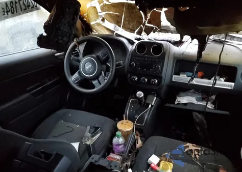 2016 Jeep Compass Sport z USA, uszkodzony, nr VIN 1C4NJDBBXGD523621